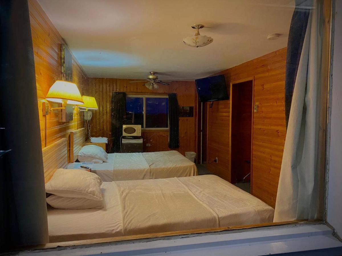 Hillcrest Motel Сент-Джон Екстер'єр фото