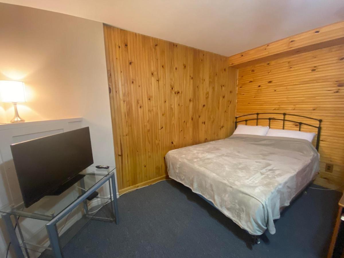 Hillcrest Motel Сент-Джон Екстер'єр фото