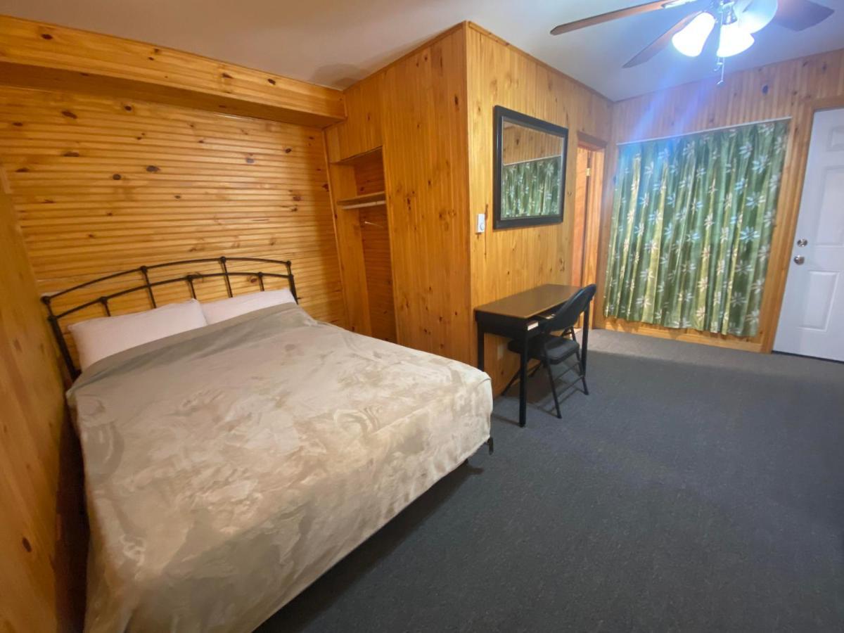 Hillcrest Motel Сент-Джон Екстер'єр фото