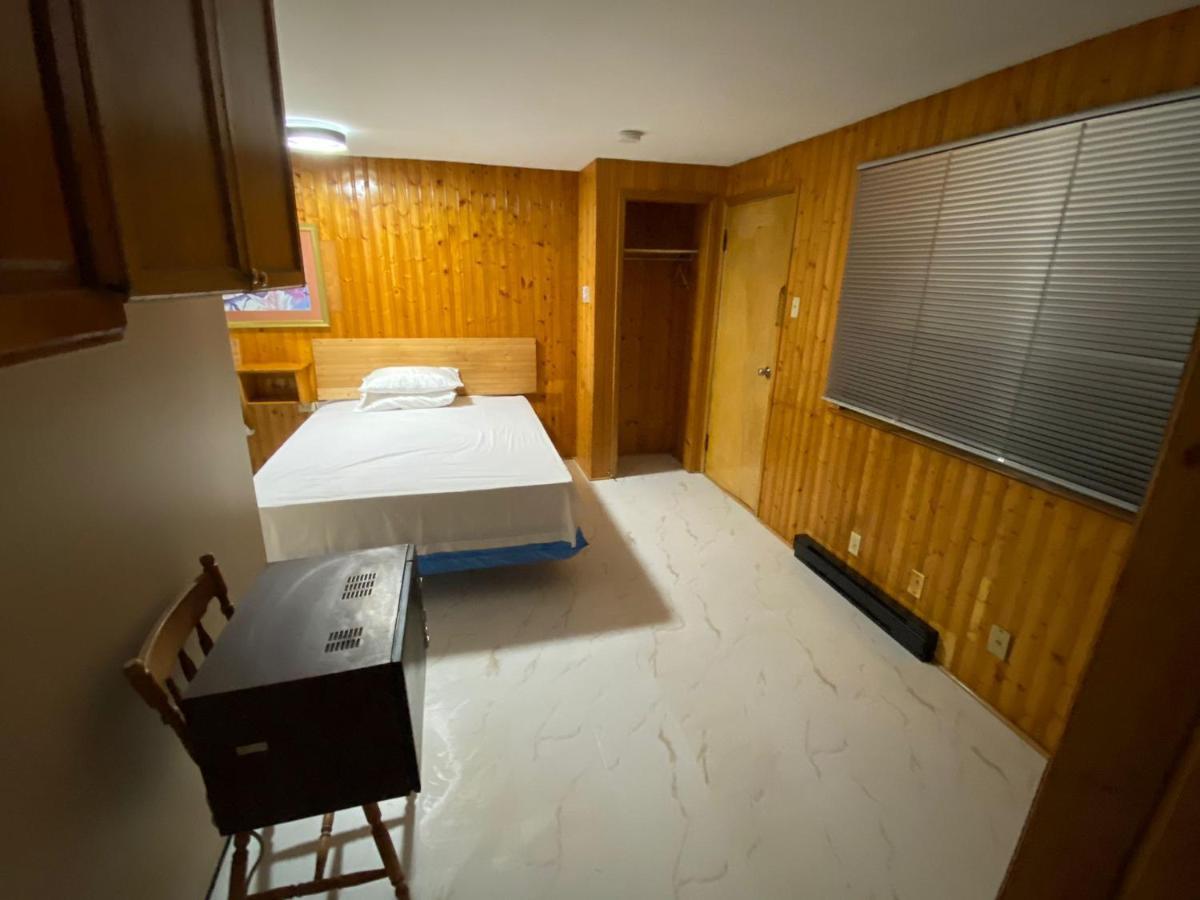 Hillcrest Motel Сент-Джон Екстер'єр фото